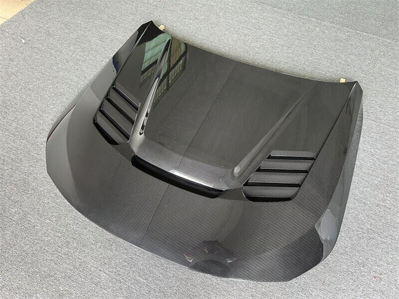 Dry Carbon Fiber V Style Engine Hood Bonnet for BMW M2 G87 with Perfect Fit