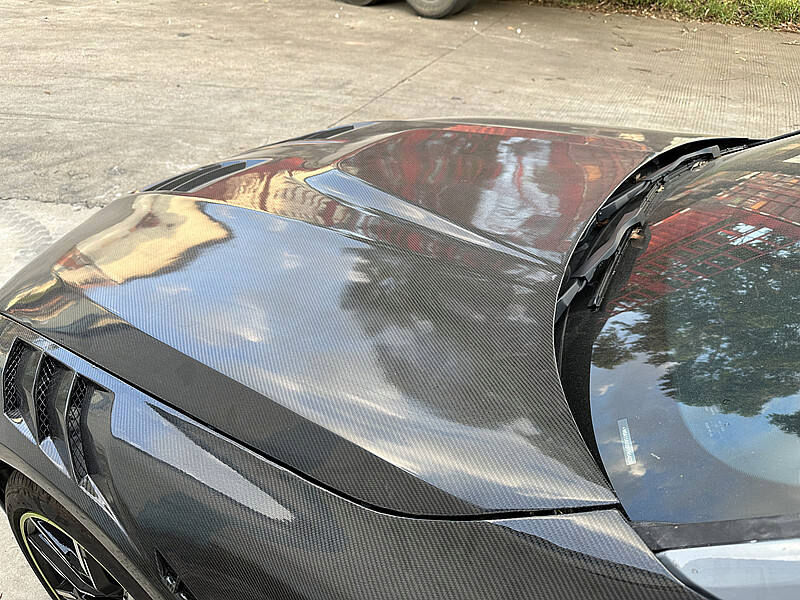 High-Quality Carbon Fiber Engine Hood for BMW 4 Series G22 G26 with CNC Machine Moulding and 3M Tapes or Screws Installation