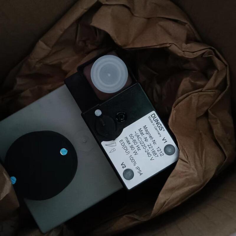 DUNGS  Original and New DMV-D 5050/11 DMV-D507/11 DMV-D5080/11 Dual Solenoid Valve  Stock 200