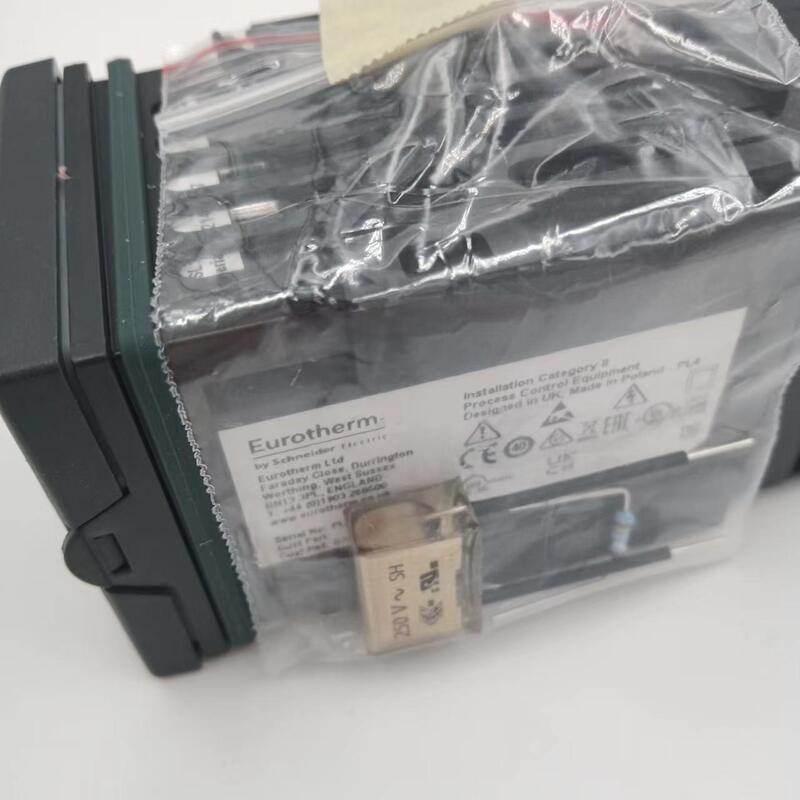 EPC3016 CC VH/D1/R1 VH58ED30100 VH58ED30100 Temperature Control Table  Controller  Temperature Control Instrument InTOCK