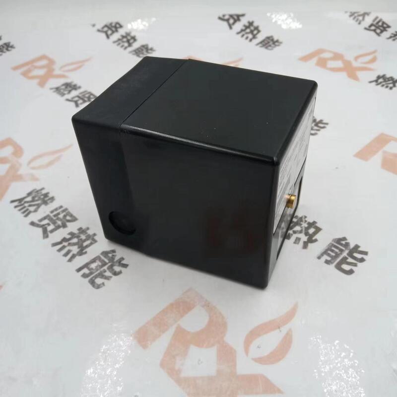 IFW15-T  the Order No.84359020 New Model: FDU 510W1T5/1O1-0K1 Burner Flame Detector  for KromSchroder   Discontinued