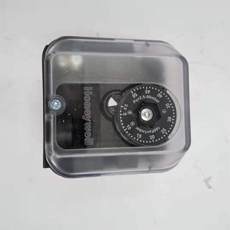 KromSchroder DG50U-3   the Order No.84447350  Pressure Switch Transformer Stock 200