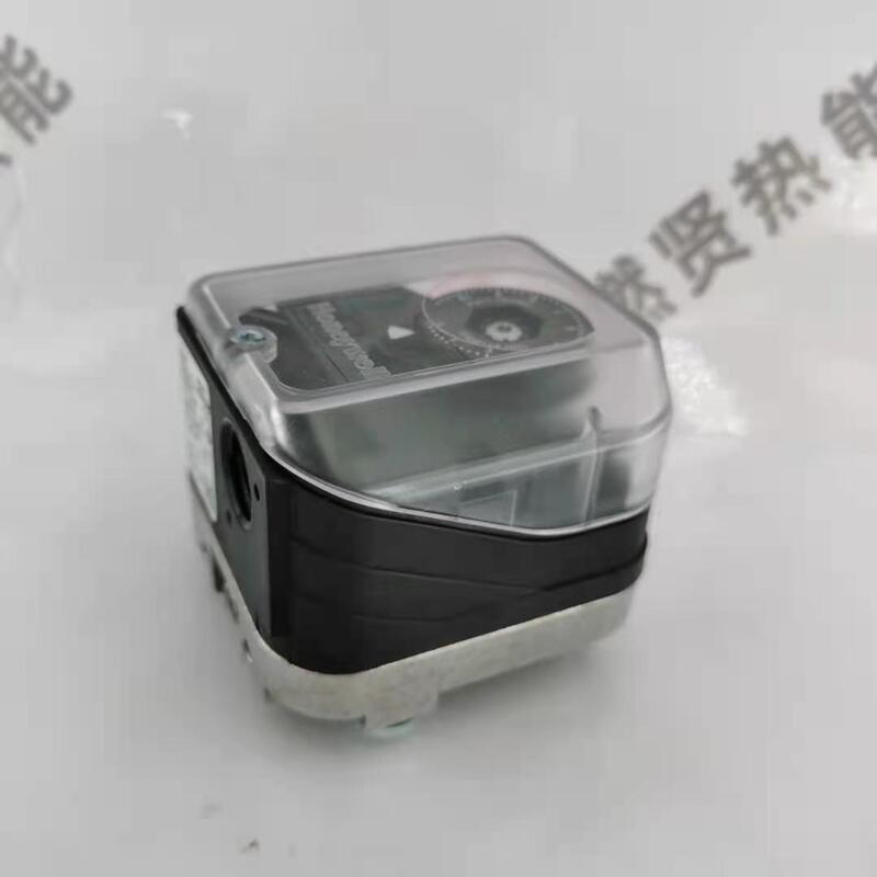 DG10U-3  the Order No.84447300  Pressure Switch Transformer for KromSchroder STOCK 200