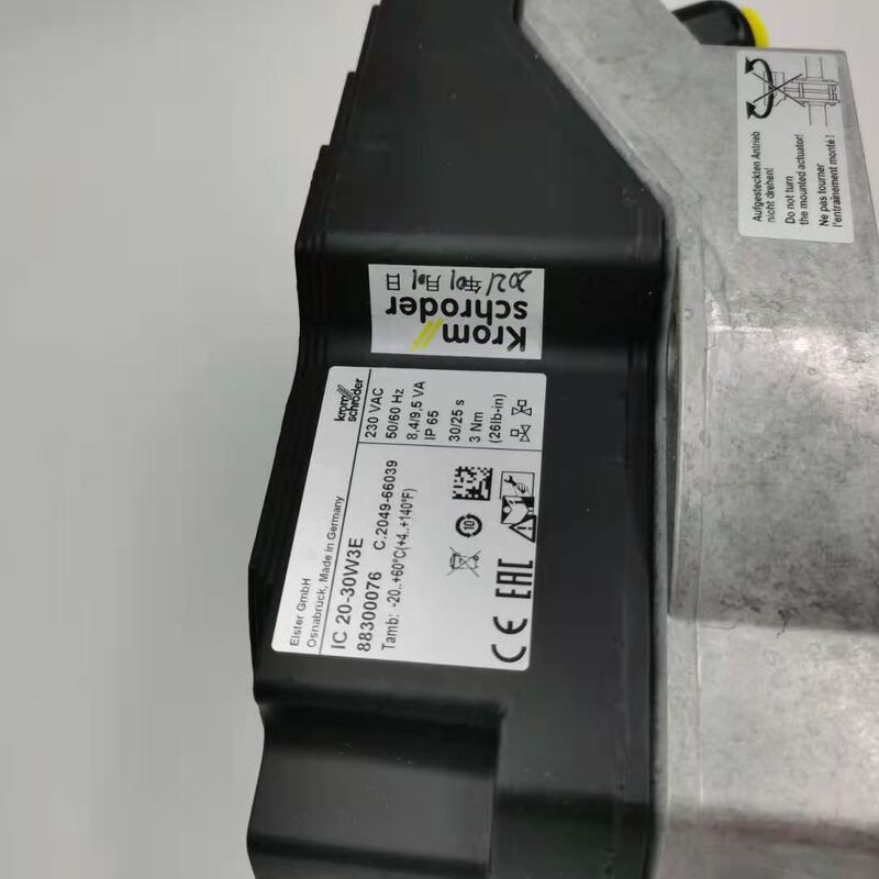 KromSchroder  IC20-30W3E   the Order No.88300076  Damper Actuator Stock 200 Original Brand New