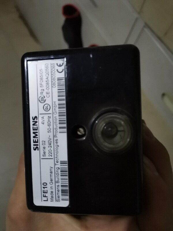 SIEMENS LFE10 Discontinued 5 In Stock Combustion Controller Original New Thermostat for Manufacturing Plant Oil Burner