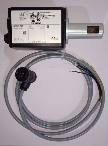 SIEMENS QRA75.A27 QRA55.G27  QRI2A2.B180B Germany Ultraviolet Flame Detector/uv  Stock Original Boiler Parts