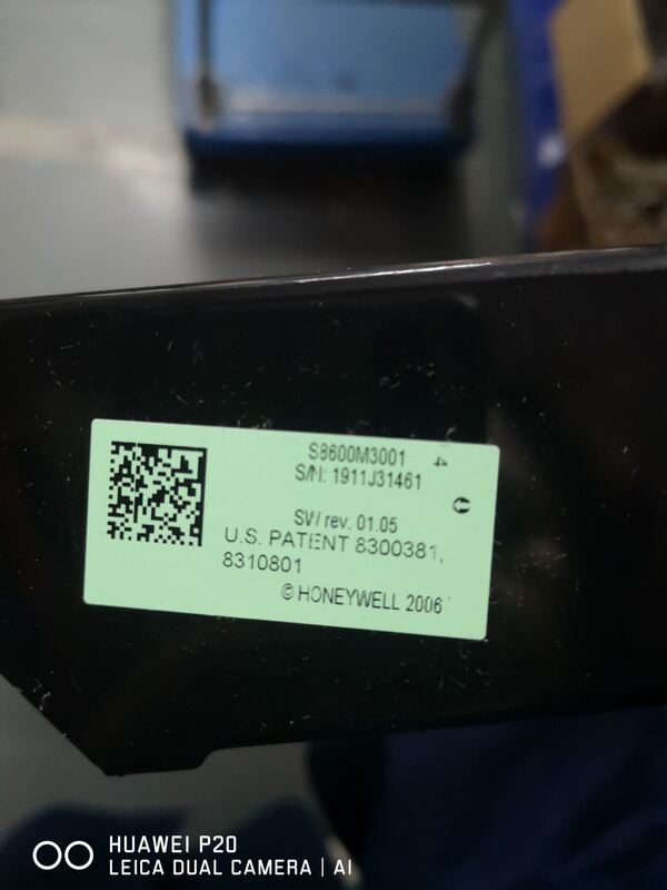 Resideo S8600M3001 Ignition Gas Solenoid Valve Used Condition for Honeywell Burner for United States