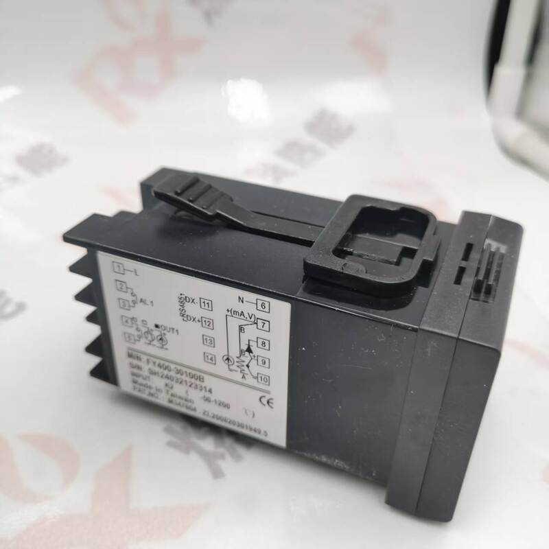 Taiwan TAIE FY400-30100B  Table Temperature Control Meter New Original 200 in Stock Electrical Equipment