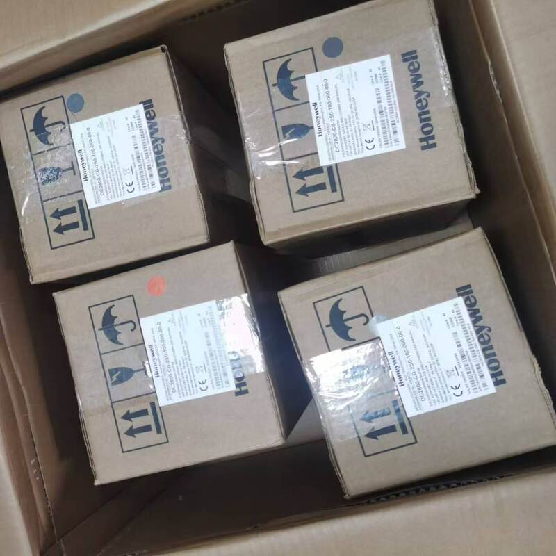 Χάνιγουελ DC2800-CE-0S0-200-100-00-0 Ελεγκτής καύσης Νέα κατάσταση για το σημείο 20