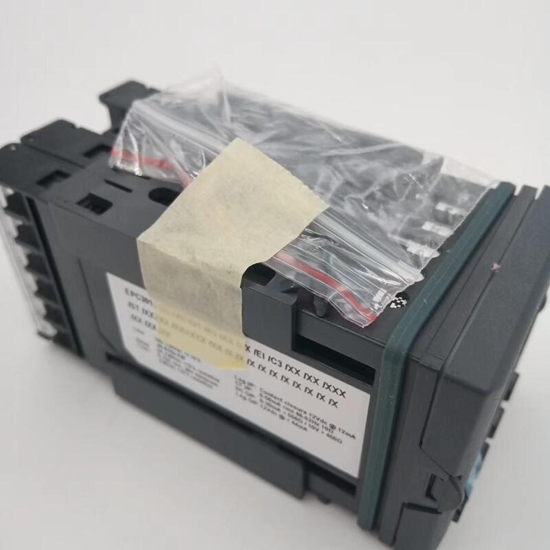 Ready Stock Supply of British Eurotherm Carbon Control Thermostat EPC3016/EPC3004/EPC3008 for Installation Engineering