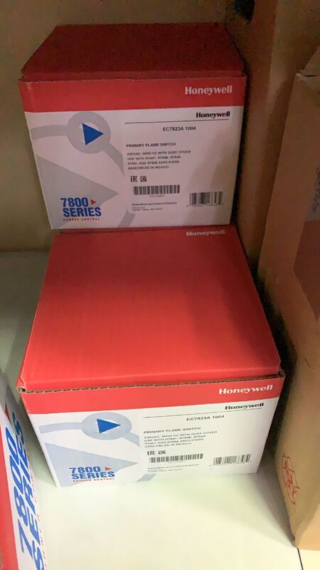Χάννιγουελ Ελεγκτής Καύσης EC7823A1004 Spot 20 Original Brand New Made in USA για εργασίες εγκατάστασης