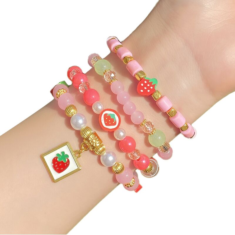 Cute Cartoon Style Strawberry Beaded Alloy Bracelet Colorful Strawberry Pendant Bracelet Set for Unisex Jewelry Wholesale