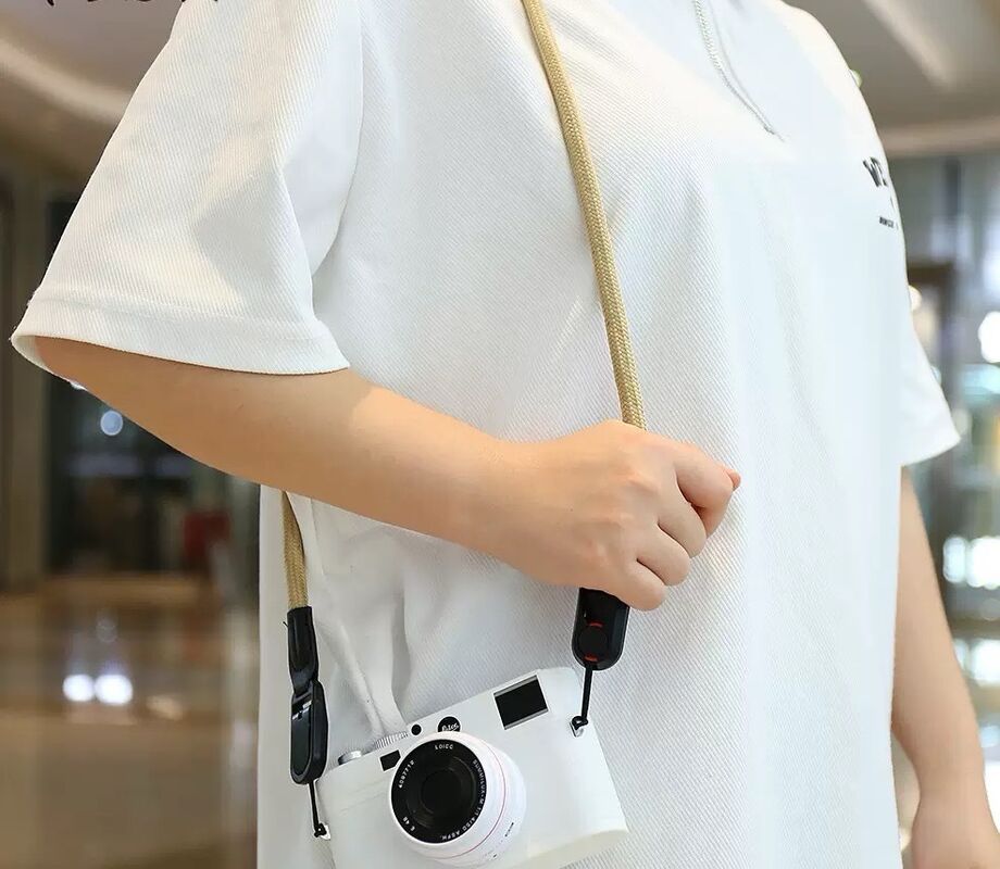 Quick Release Adjustable Crossbody Camera Strap for SLR/DSLR/Mirrorless Cameras Comfortable Nylon Padded Anti-Slip Design