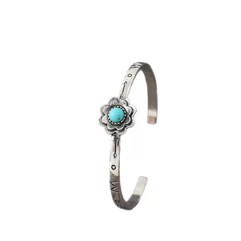 Vintage Western Bohemia Style Turquoise Flower Charm Round Elastic Bracelet Antique Silver Plated Alloy for Women Party Gift