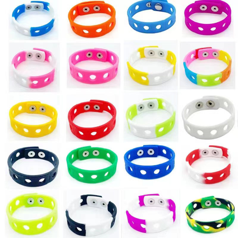 2024 Promotion Gift Rubber Colorful Wristband Bracelet for Clog Charms Children Adjustable Silicone Charm Bracelet