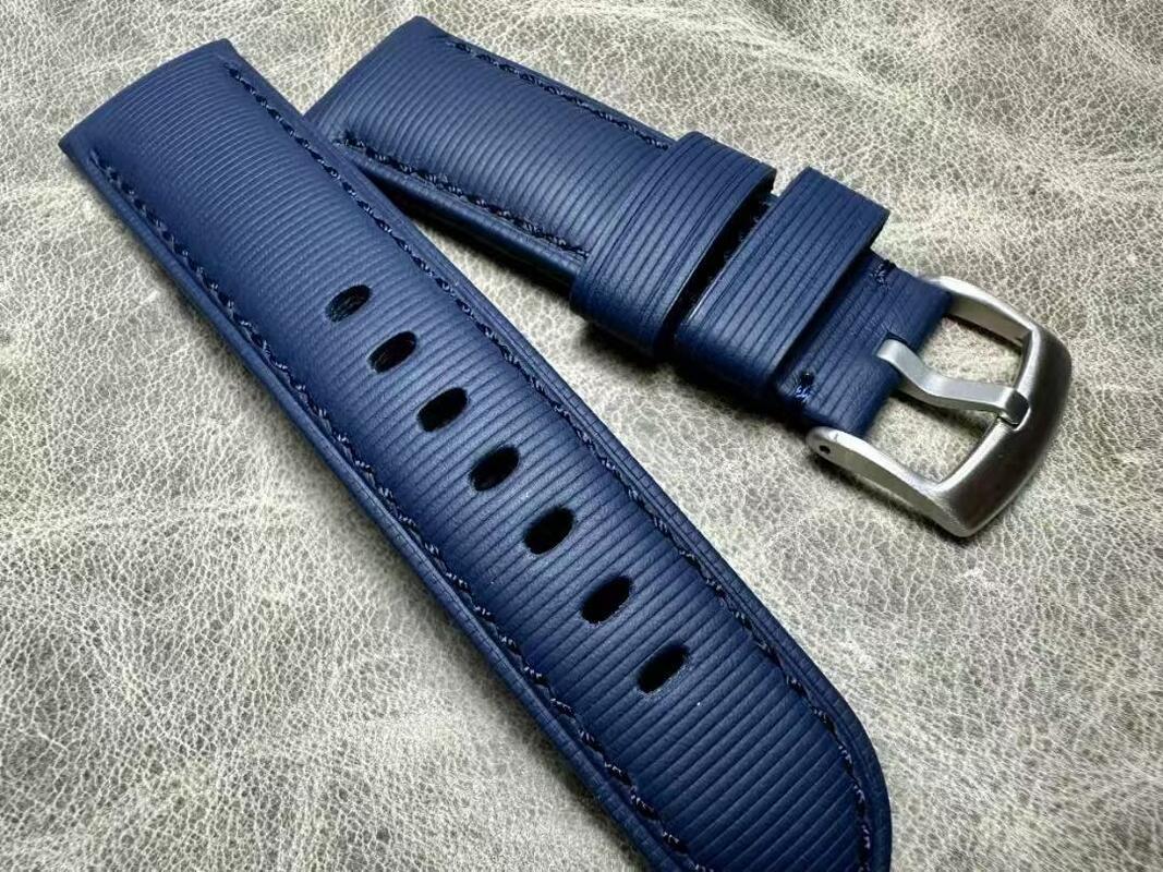 Custom 24mm  Luxury Vintage Sport Watchband Microfiber Italy Imported Pueblo Genuine Cow Leather Watch Band Strap