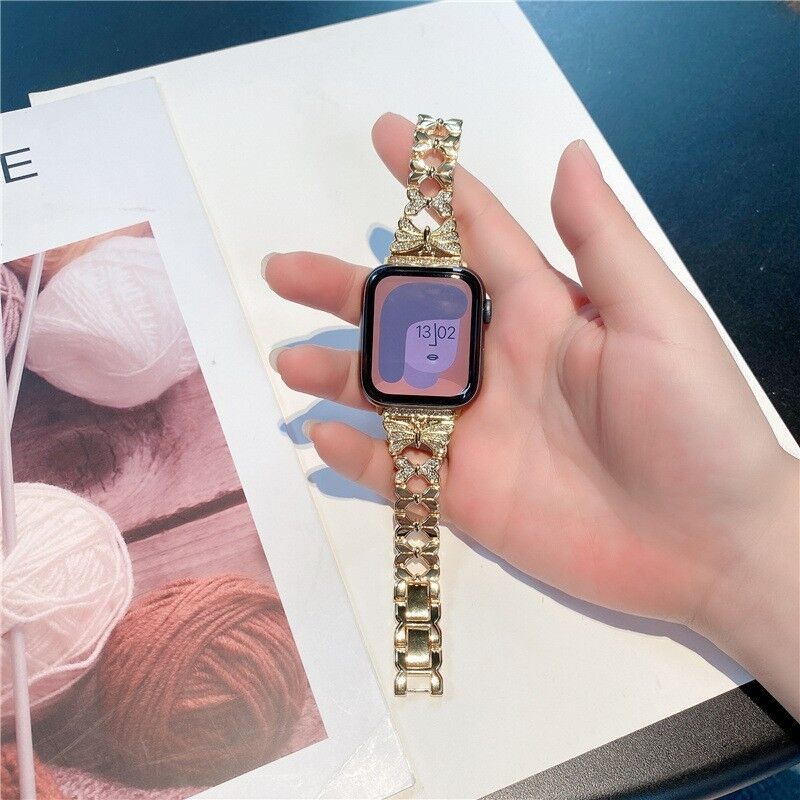 Bling Luxury Diamond Charm Metal Bracelet Band for Apple Watch Band 38/40/41 42/44/45/49 mm Dressy Jewelry Cuff Bracelet Strap