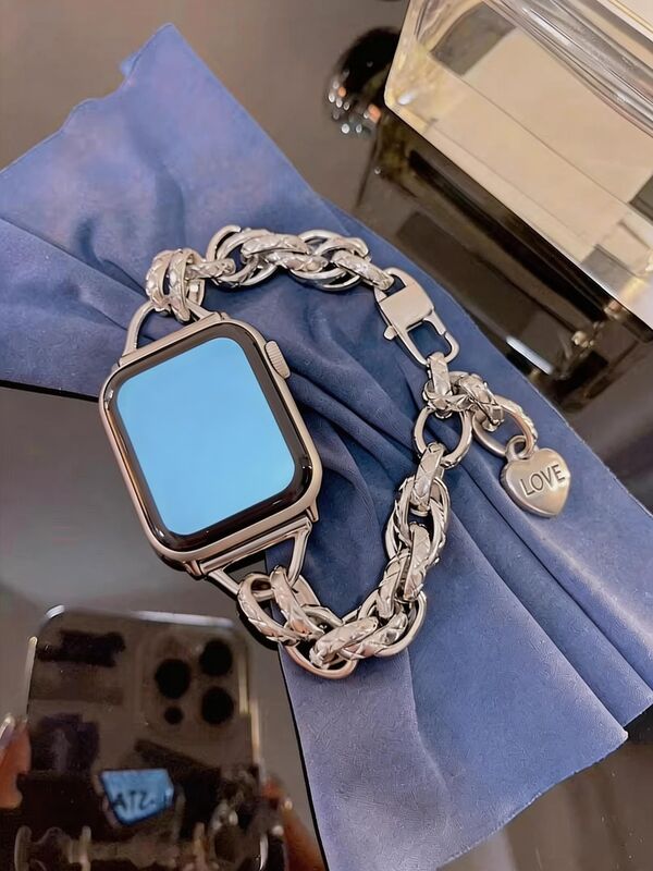 Luxury Metal Chain Watch Band for Women Ultra Luxury Series Butterfly Clasp Smartwatch Compatible for Watch 8 7 6 5 4 3