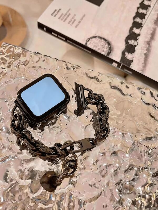 Luxury Metal Chain Watch Band for Women Ultra Luxury Series Butterfly Clasp Smartwatch Compatible for Watch 8 7 6 5 4 3