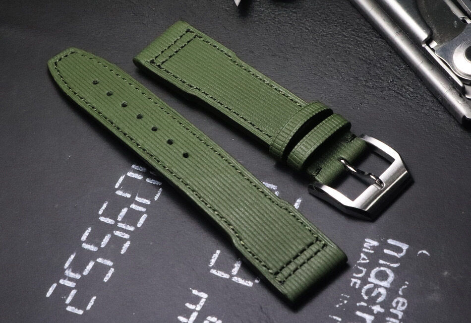 Best Selling Fashion 20 22 24mm Italian Style Calf Leather Watch Bands Wrist Strap for Apple Samsung Smart Watch